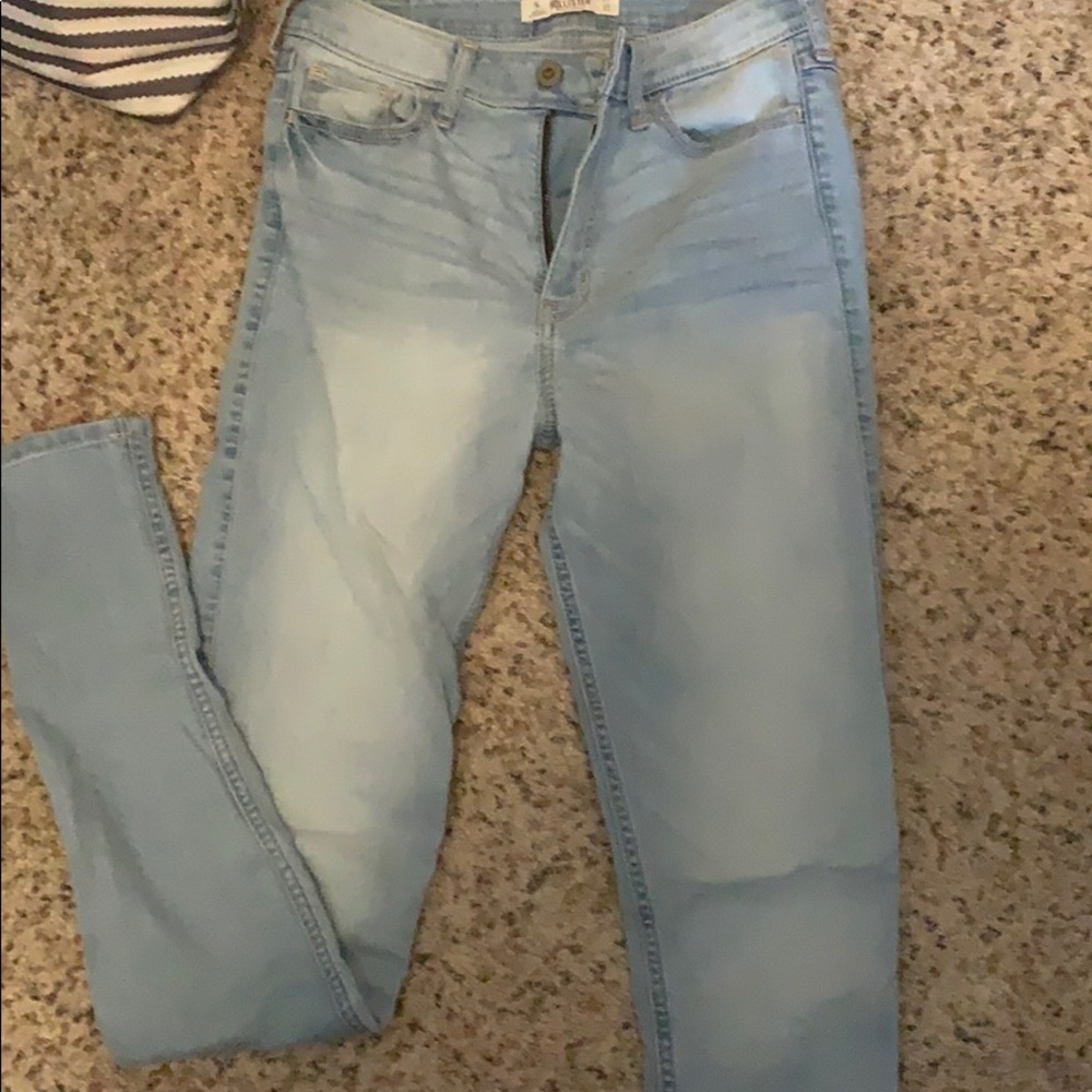 Adorable worn once jeans